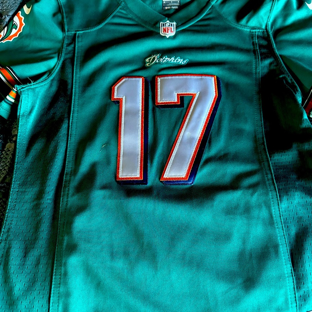 Women’s Tannehill jersey